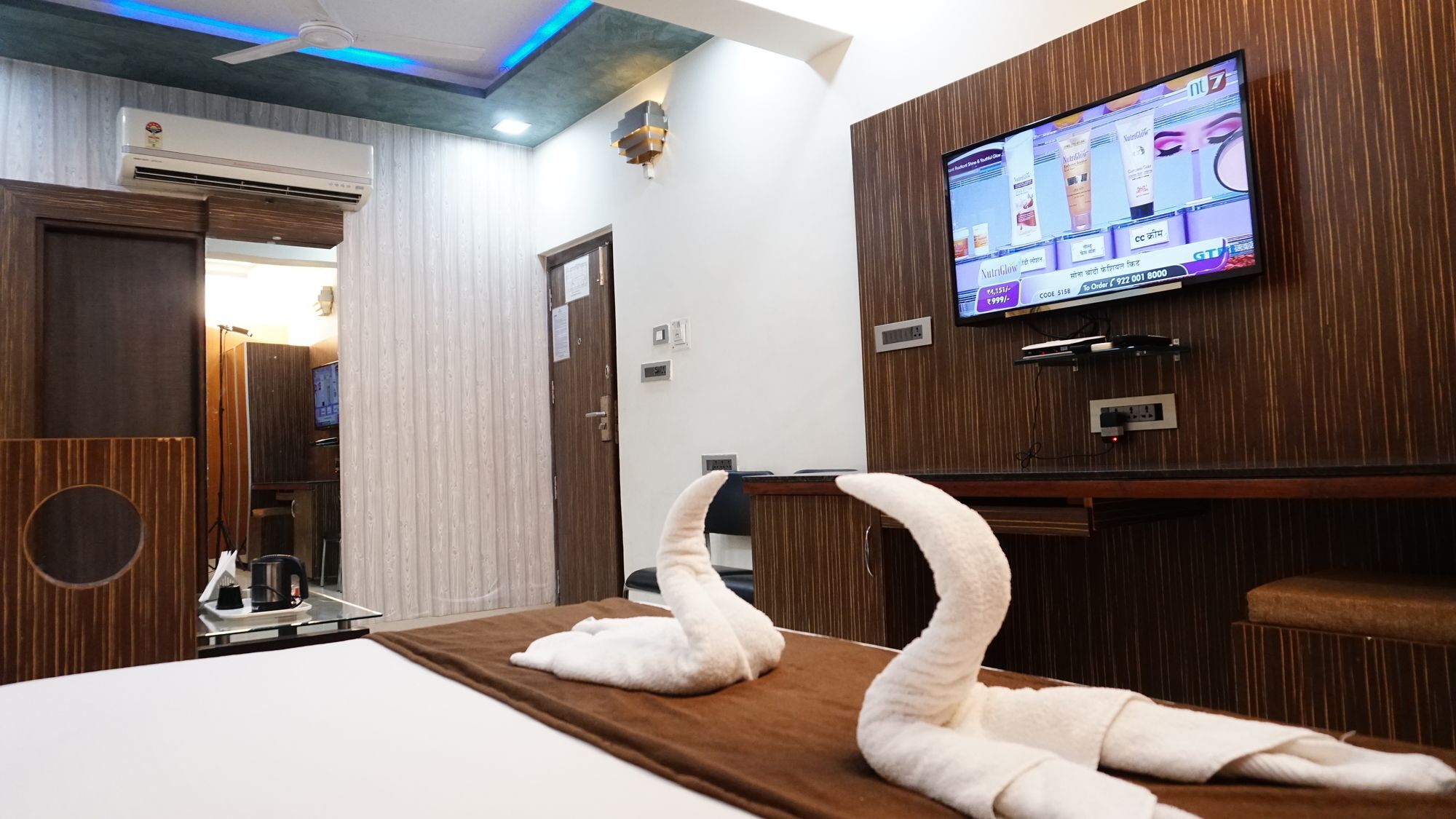 Fabhotel Kohinoor Plaza Ahmedabad Exterior foto